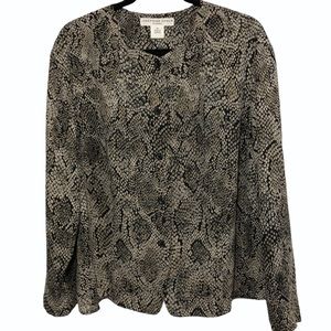 Josephine Chaus Snakeskin blouse 18
